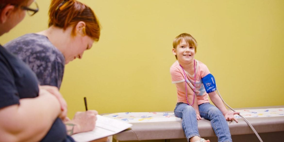 This shows the patient and her doctors.