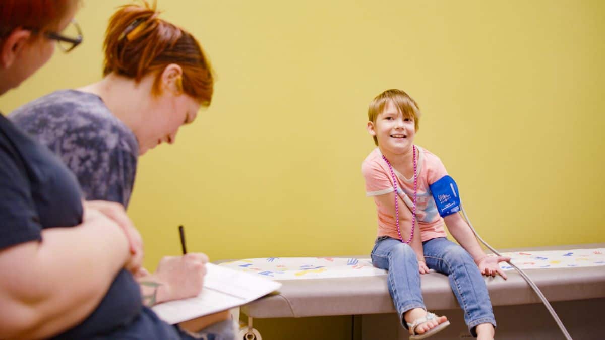 This shows the patient and her doctors.
